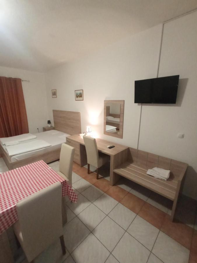Lovely Home City Central Mostar Bagian luar foto